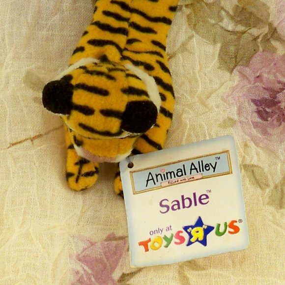 Assorted Collectable Prince of Egypt, Rudolph, Fearless Leader & other - Picture 12 of 15